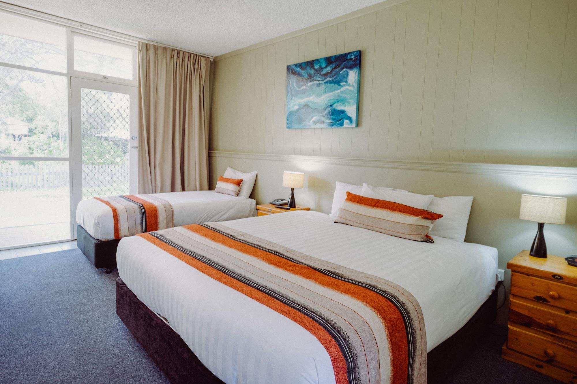 Artesian Spa Motel Мори Экстерьер фото