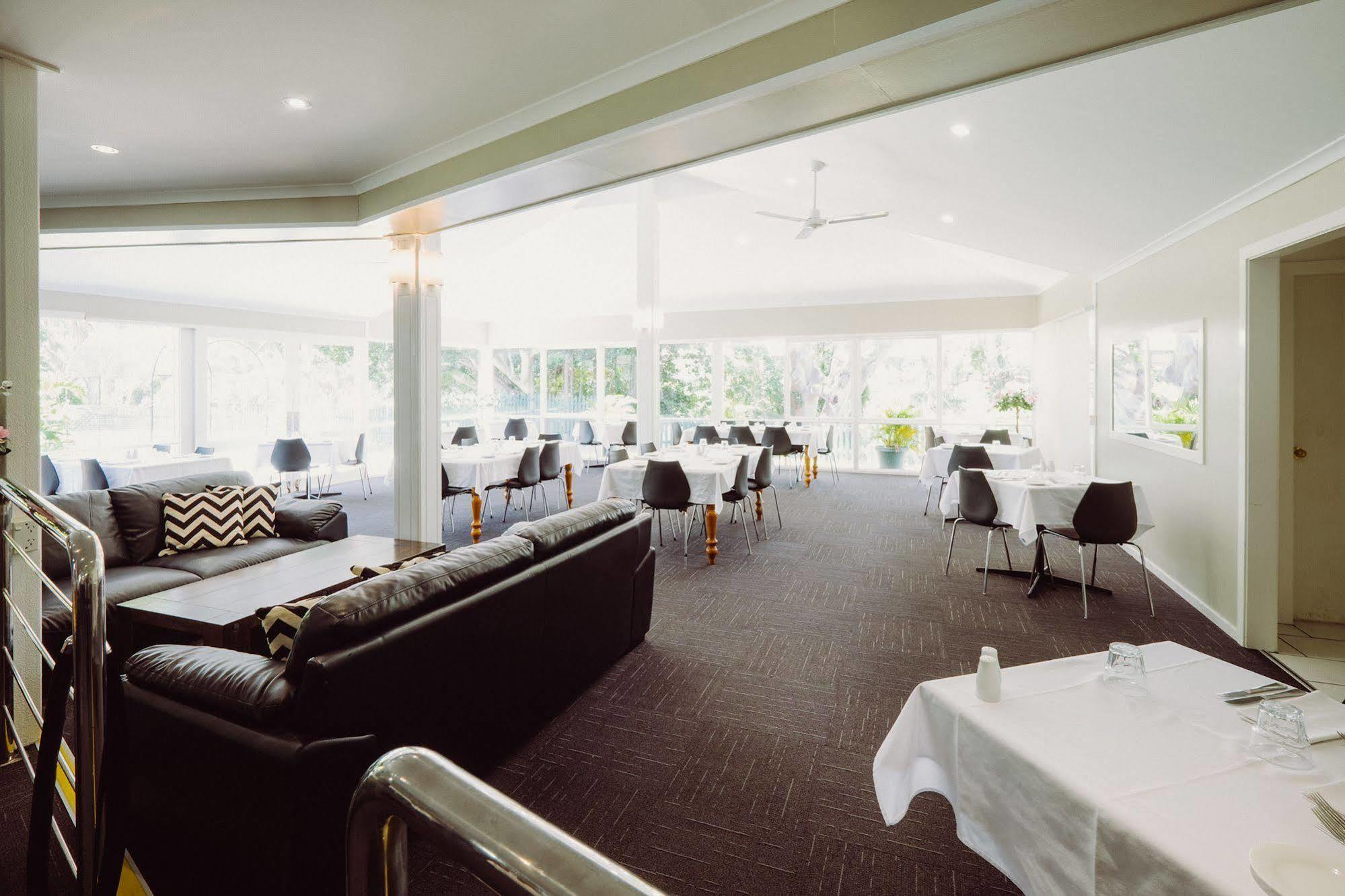 Artesian Spa Motel Мори Экстерьер фото